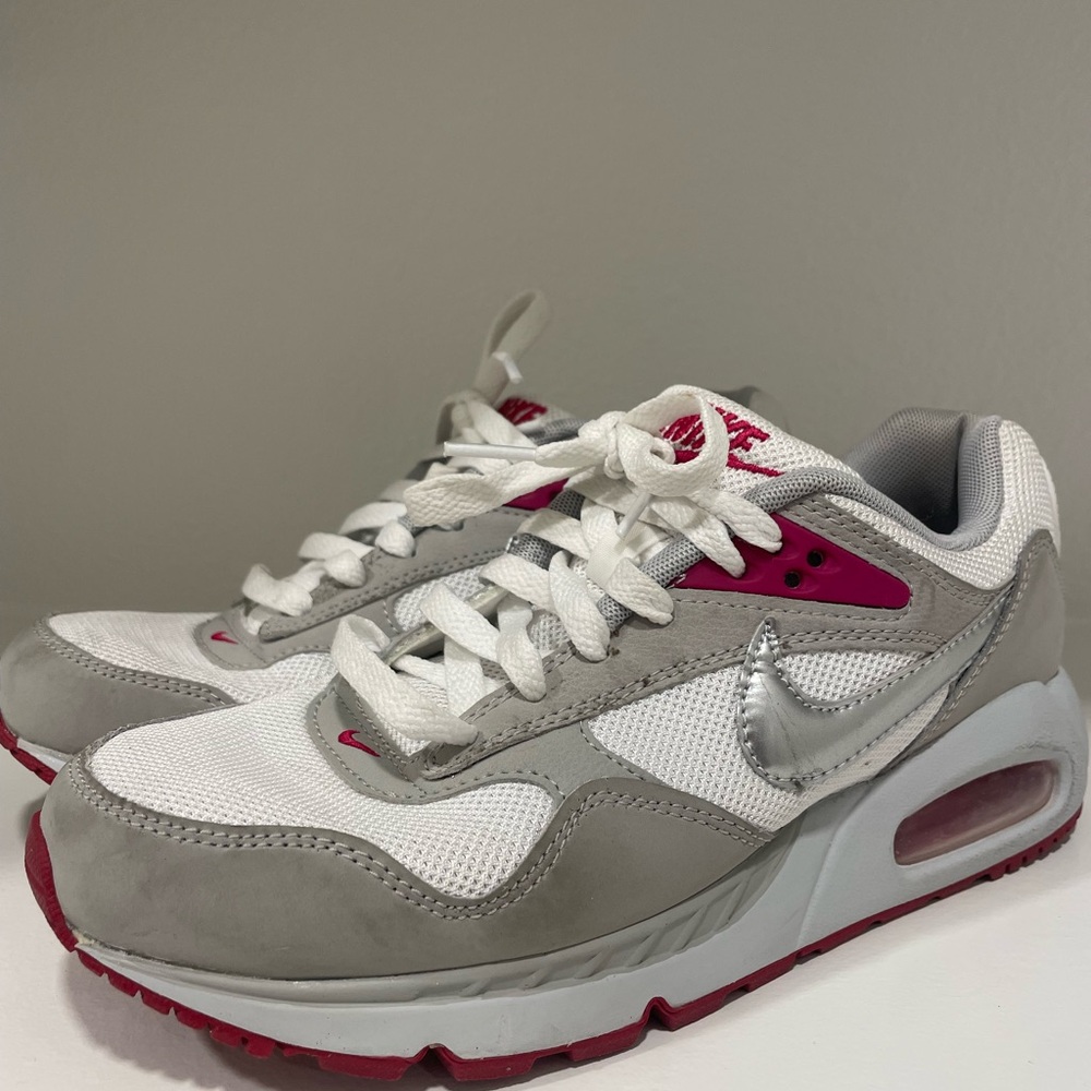 Nike Women's Gray and Red Sneakers